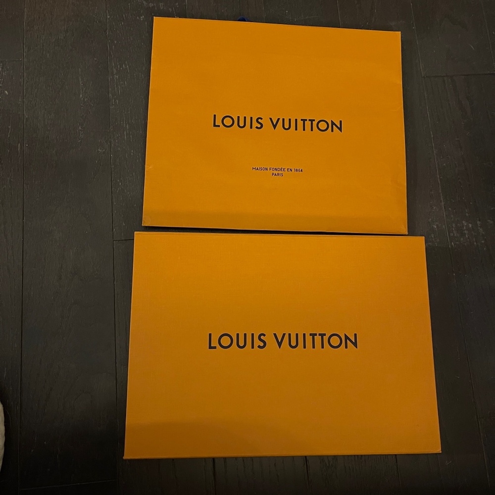 Louis Vuitton full set large empty box shopping bag home decoration storage